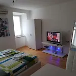 Studio Apartment Amar