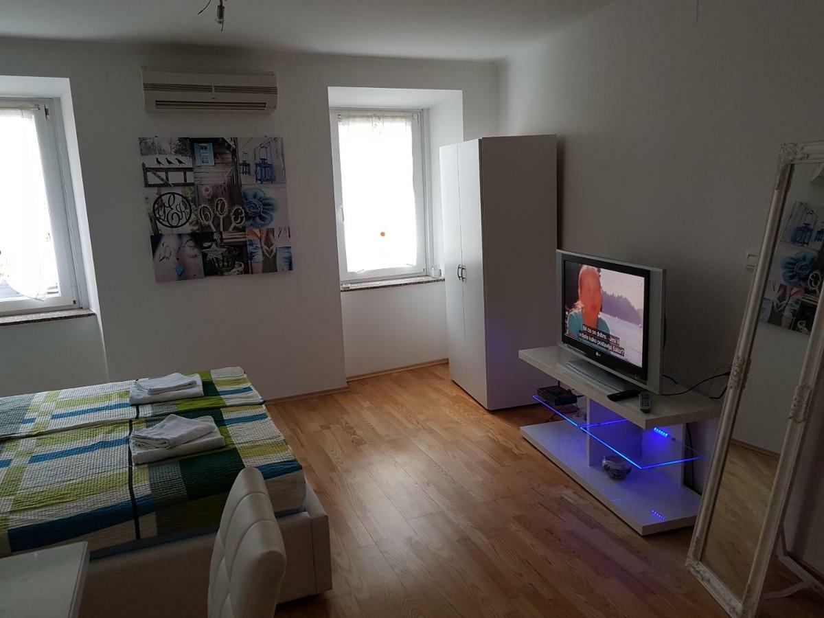Apartment Studio Amar *