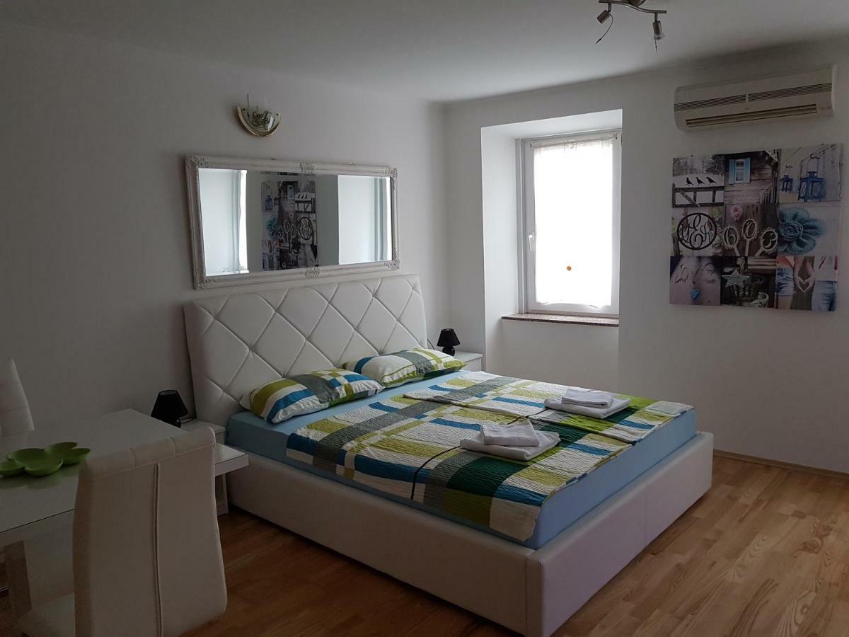 Studio Amar Apartment *